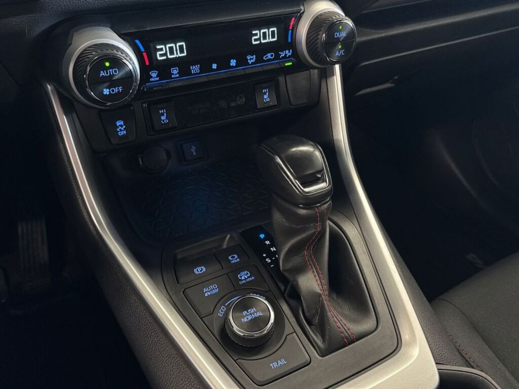 Toyota RAV4 Plug-in 2023 Harmaa