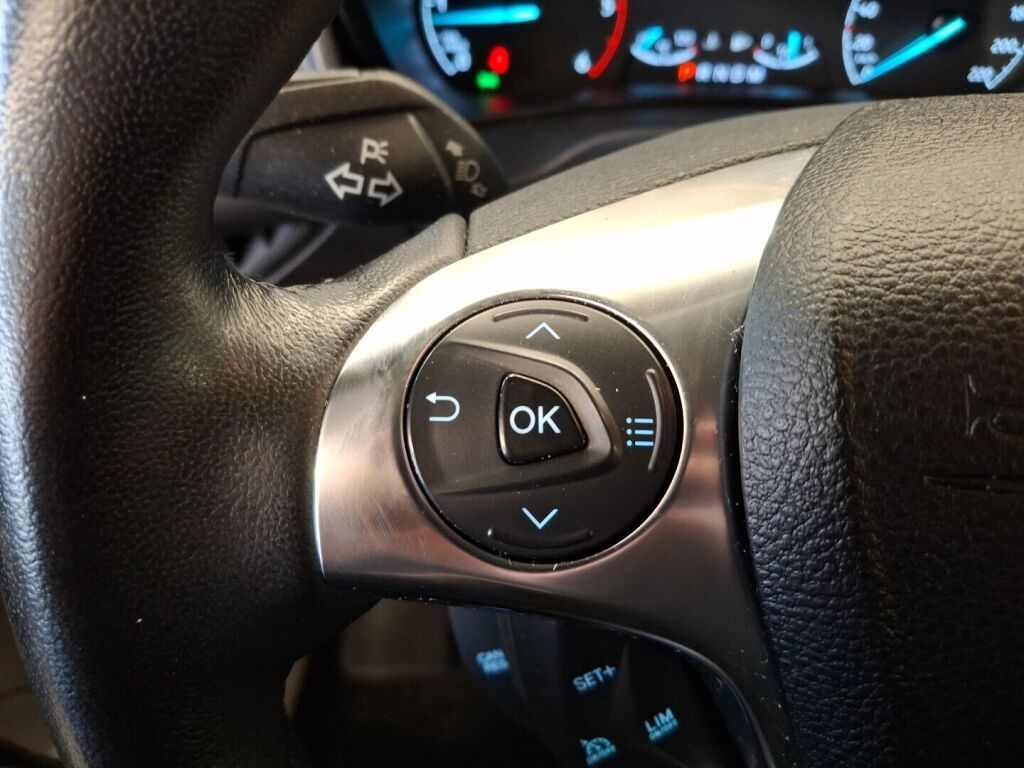 Ford Transit Connect 2023 Valkoinen