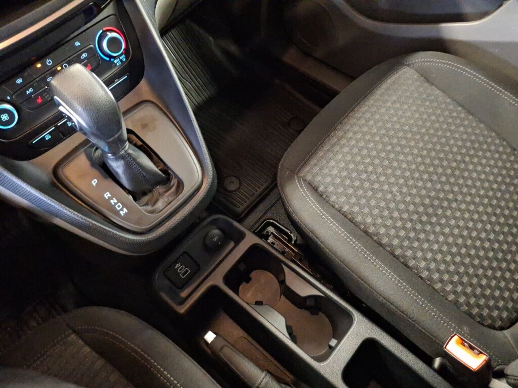 Ford Transit Connect 2023 Valkoinen