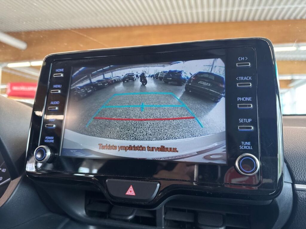 Toyota Yaris 2023 Valkoinen