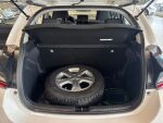 Toyota Yaris 2023 Valkoinen
