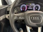 Audi A4 2023 Musta