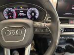 Audi A4 2023 Musta