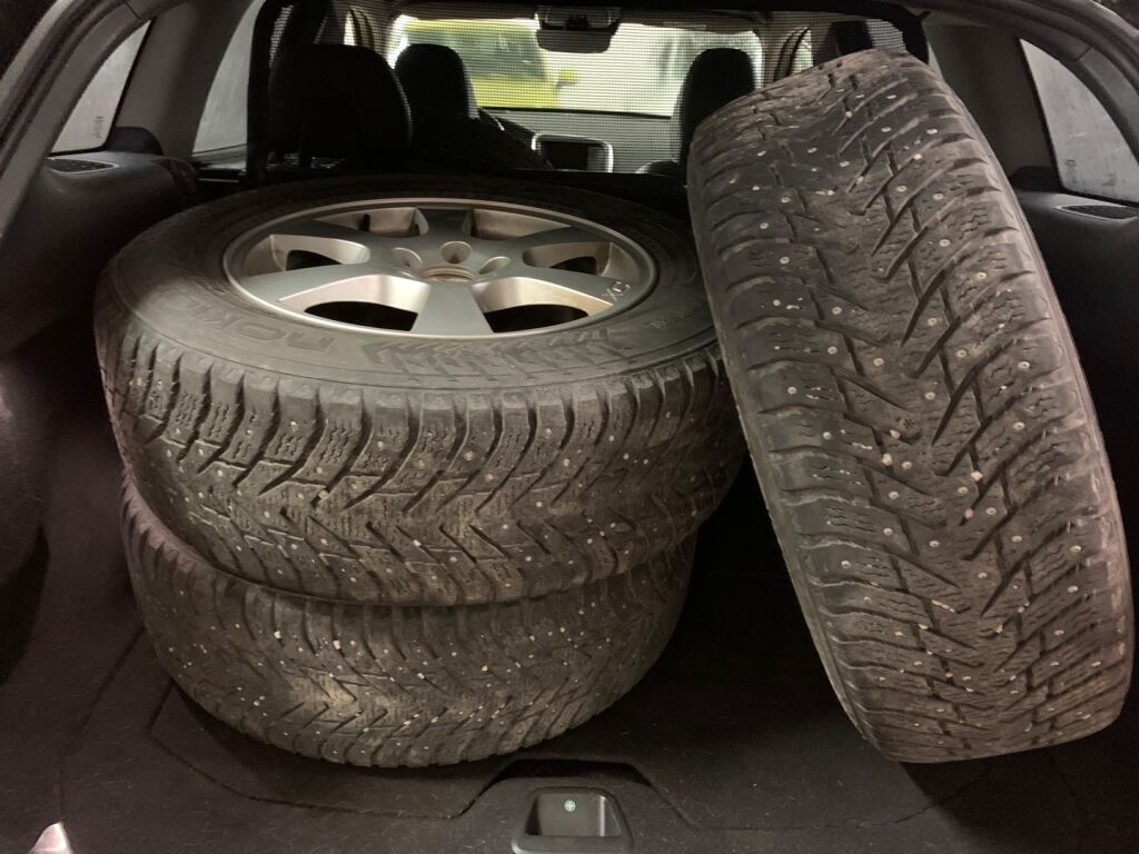 Volvo XC60 2016 Musta