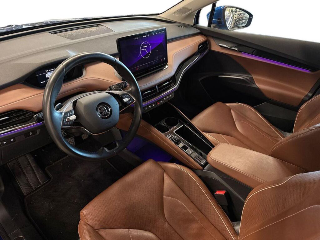 Skoda Enyaq 2023 Sininen