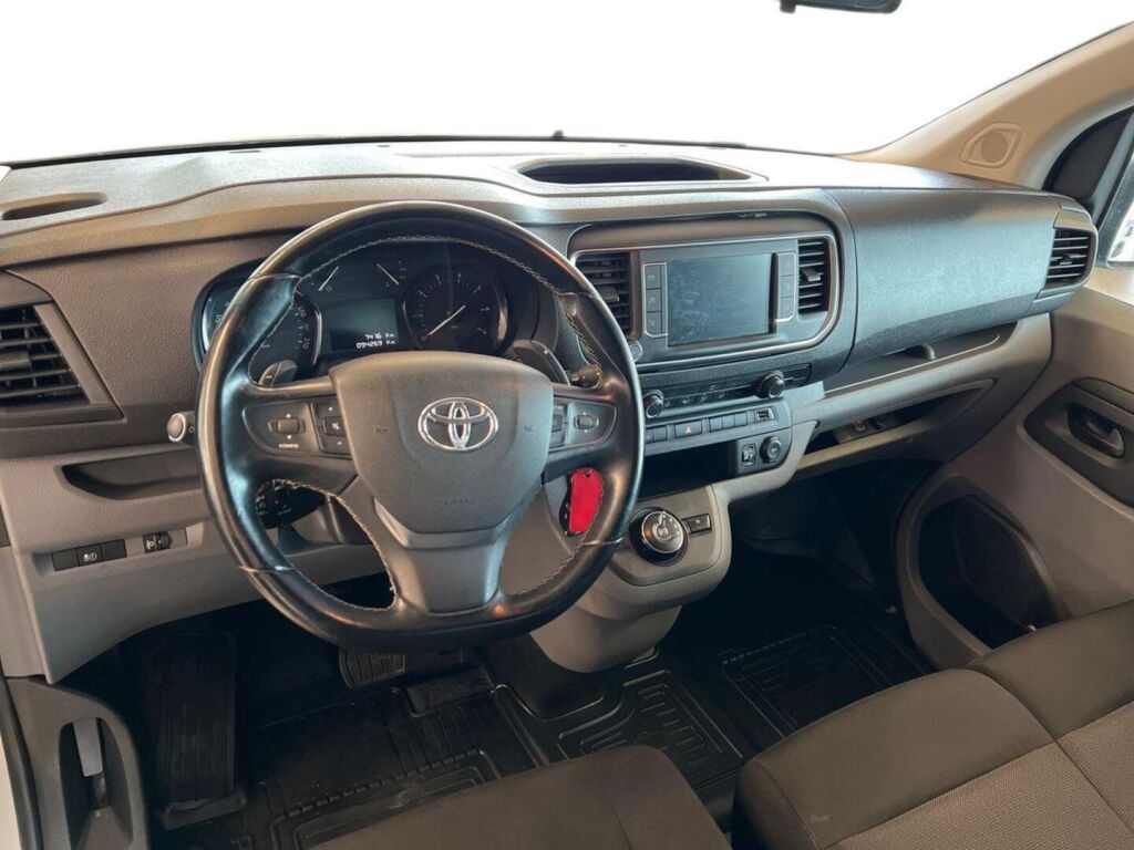 Toyota Proace 2022 Valkoinen