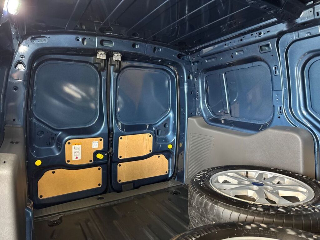 Ford Transit Connect 2023 Chrome Blue