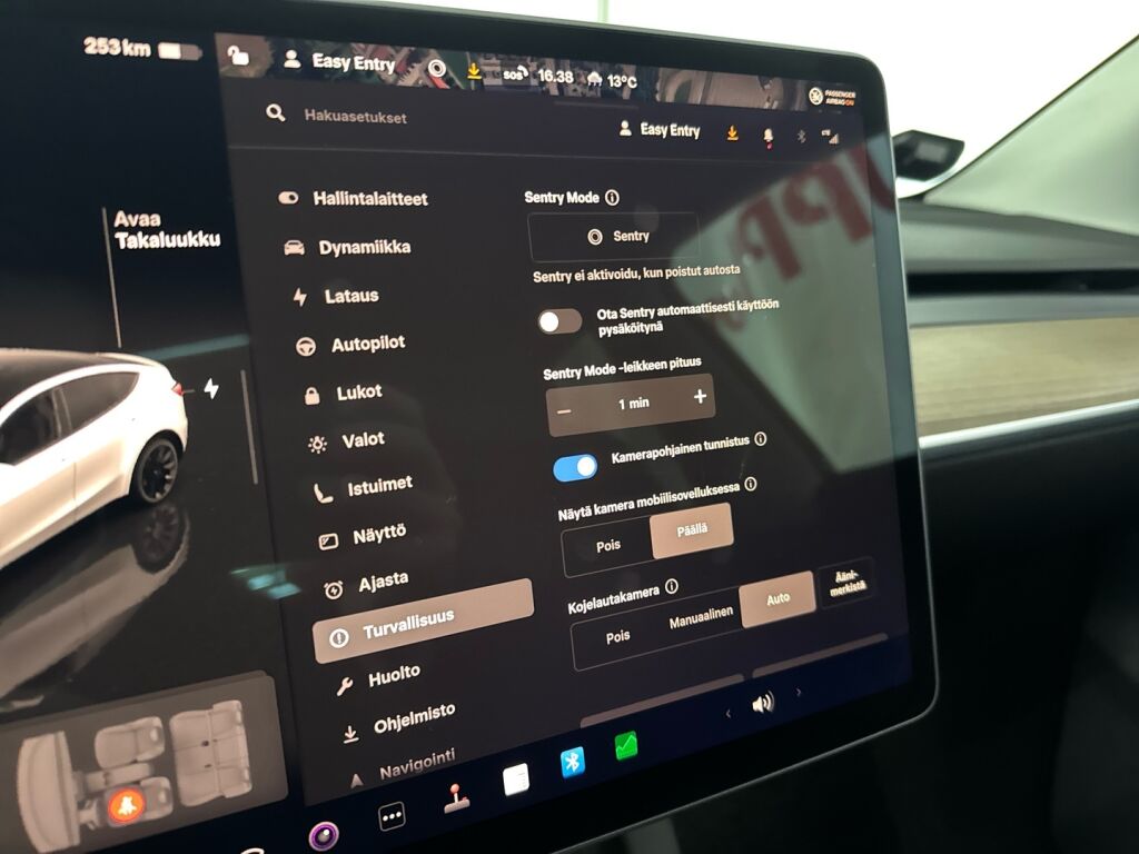 Tesla Model Y 2022 Valkoinen