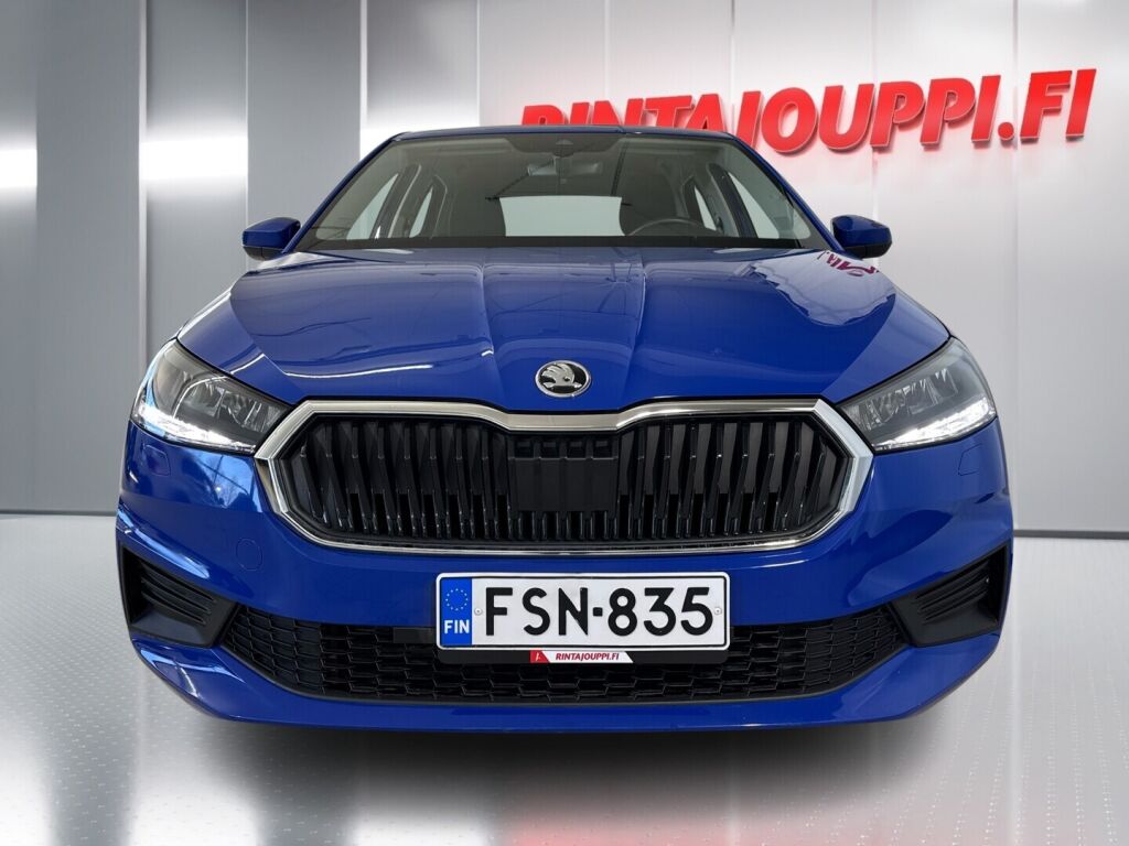 Skoda Fabia 2023 Sininen