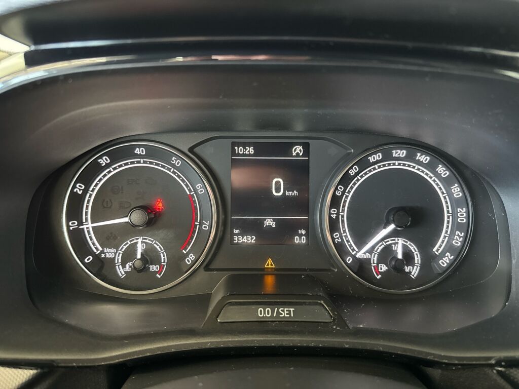 Skoda Fabia 2023 Sininen