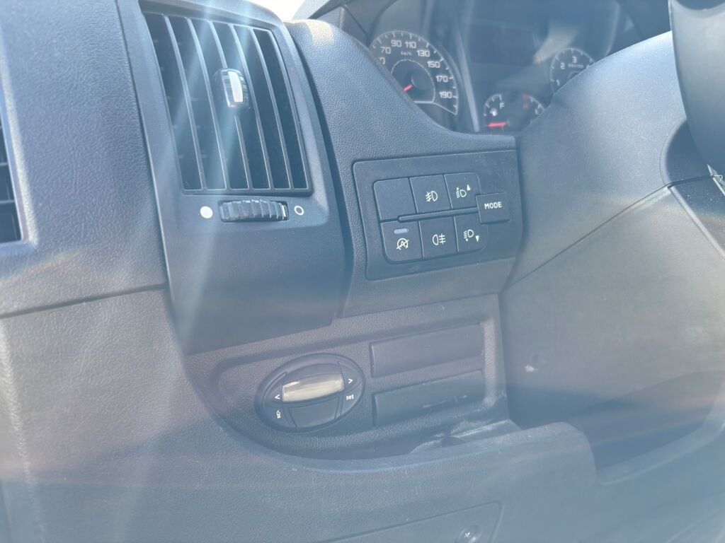 Peugeot Boxer 2023 Valkoinen