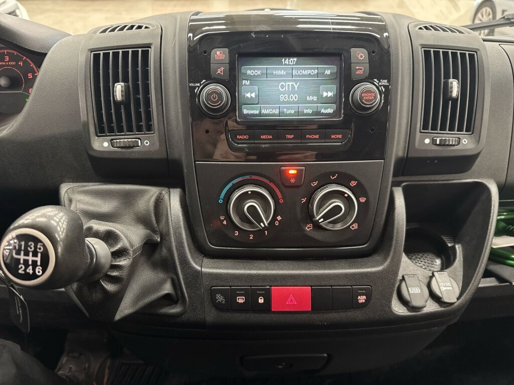 Peugeot Boxer 2023 Valkoinen