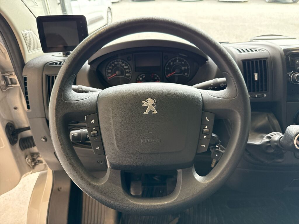 Peugeot Boxer 2023 Valkoinen