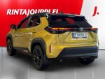 Toyota Yaris Cross 2023 Keltainen