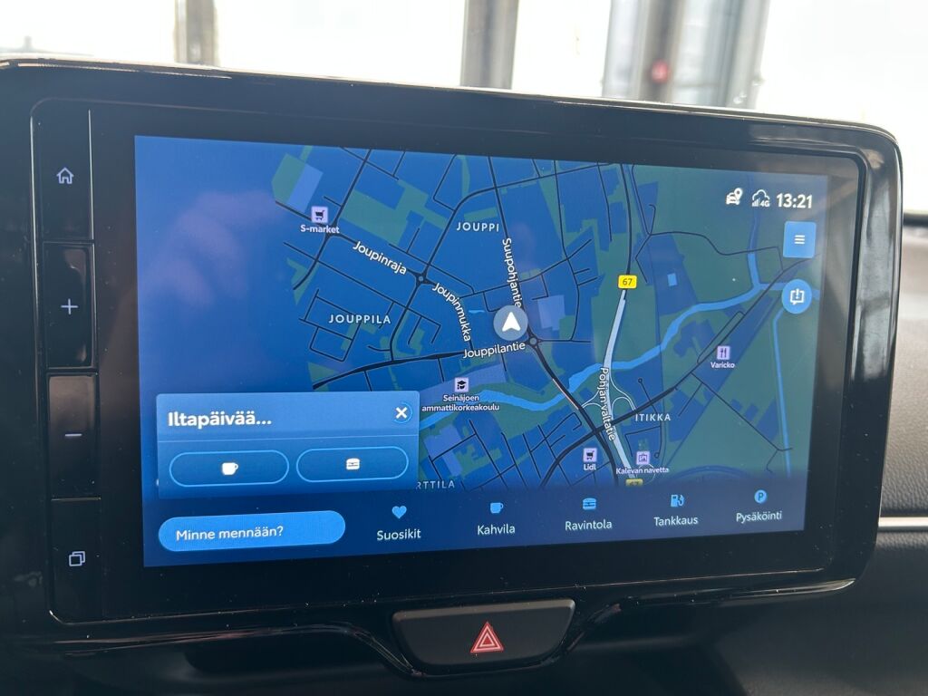 Toyota Yaris Cross 2023 Keltainen