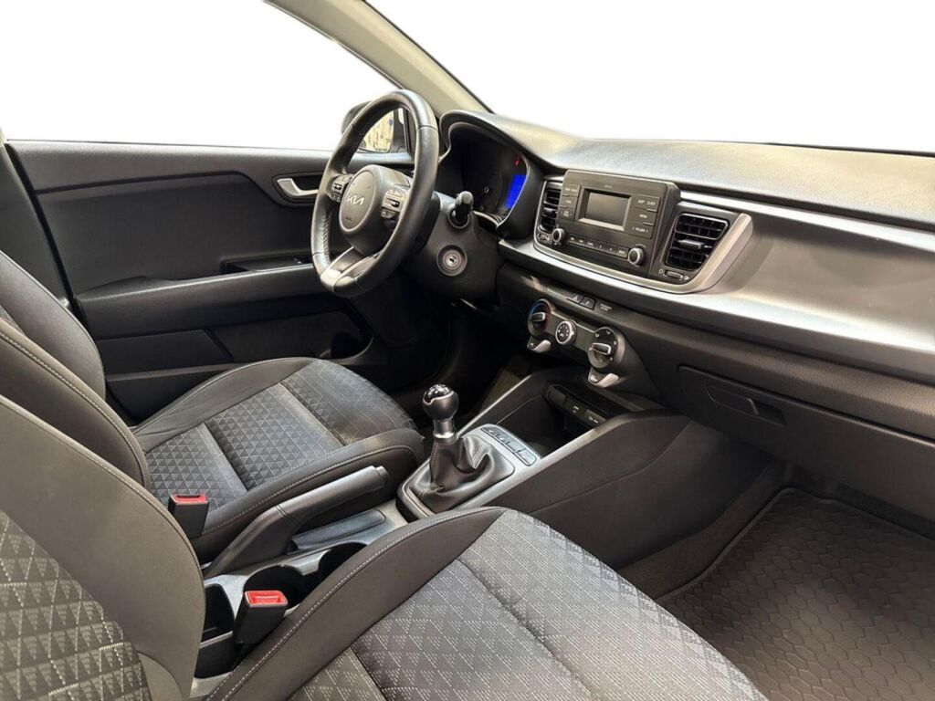 Kia Rio 2023 Valkoinen