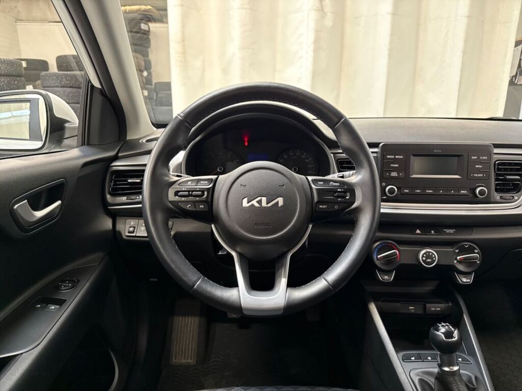 Kia Rio 2023 Valkoinen