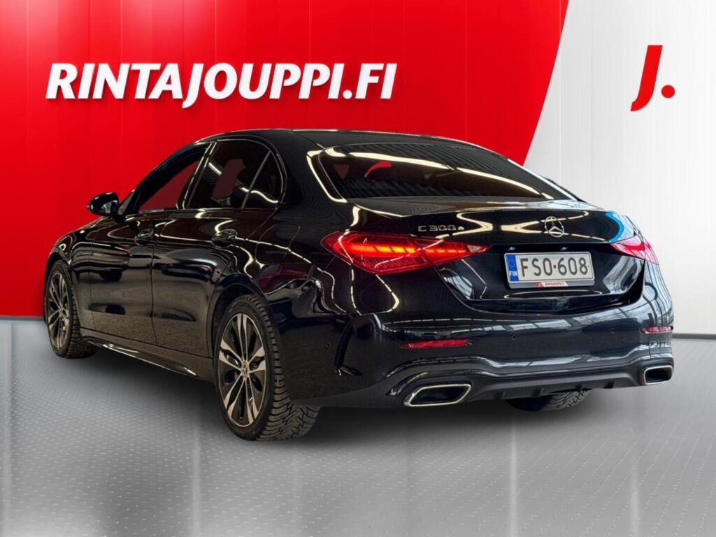 Mercedes-Benz C 2023 Musta