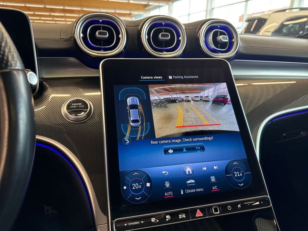 Mercedes-Benz C 2023 Musta