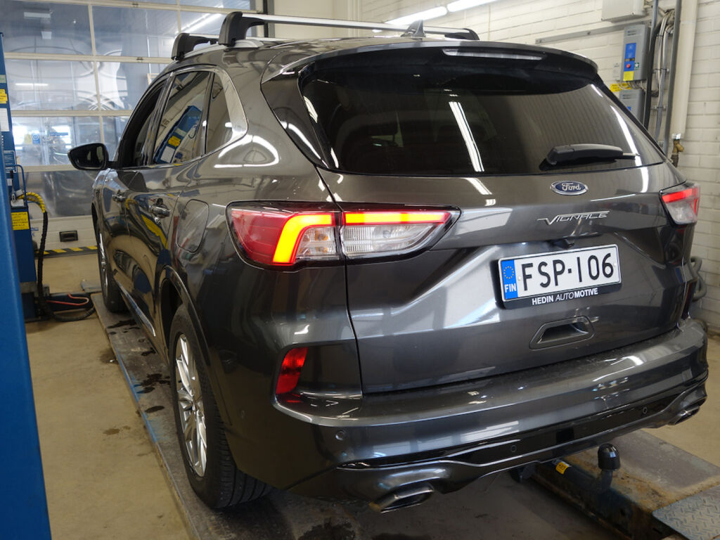 Ford Kuga 2023 Harmaa