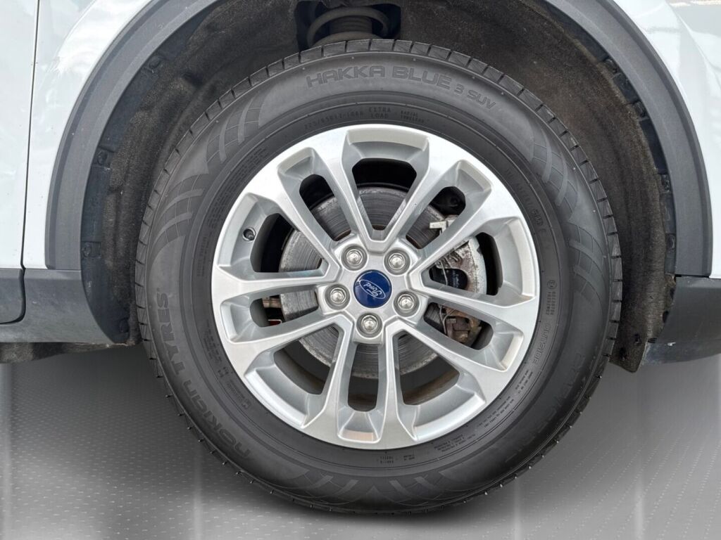 Ford Kuga 2023 Valkoinen