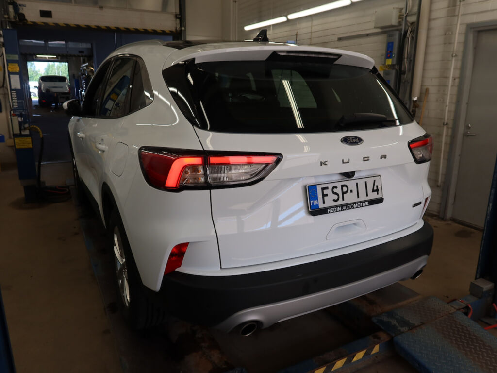 Ford Kuga 2023 Valkoinen