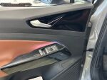 Volkswagen ID.5 2023 Harmaa