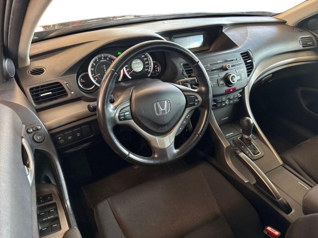 Honda Accord 2010 Harmaa