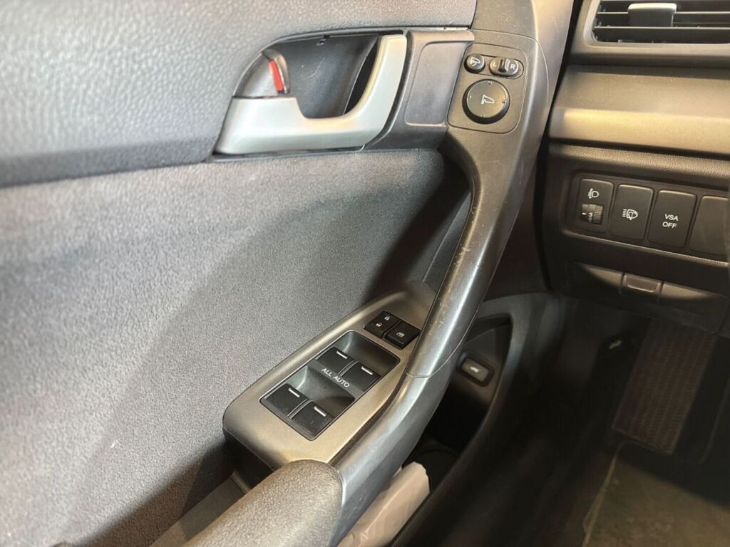 Honda Accord 2010 Harmaa