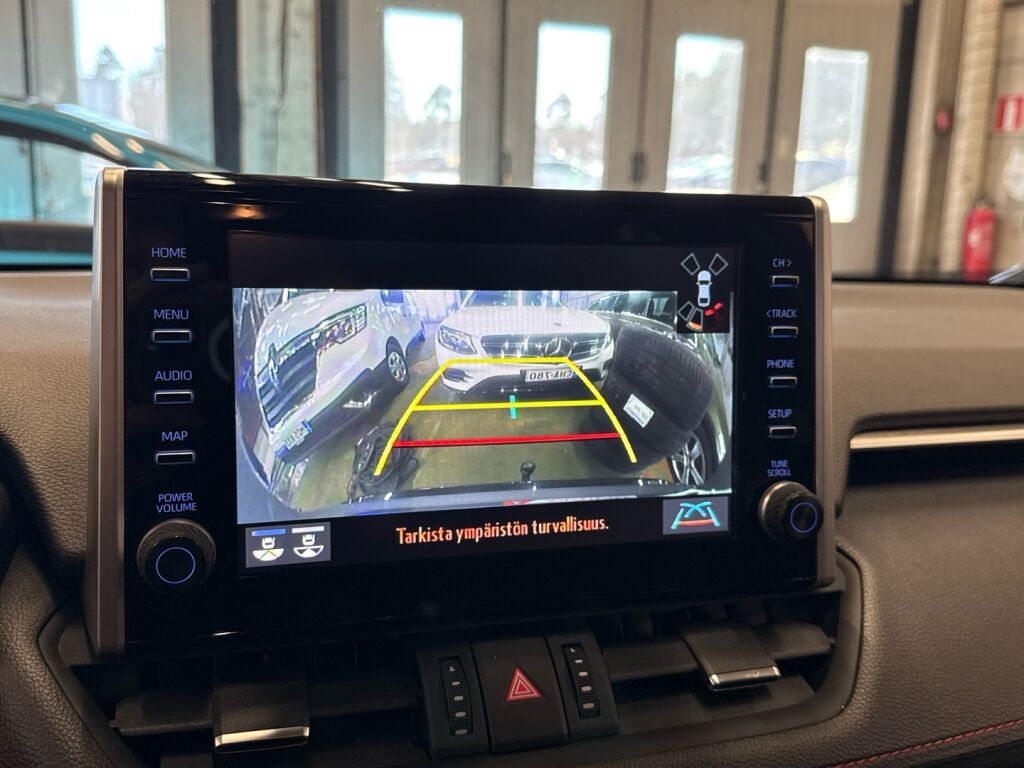 Toyota RAV4 Plug-in 2021 Valkoinen