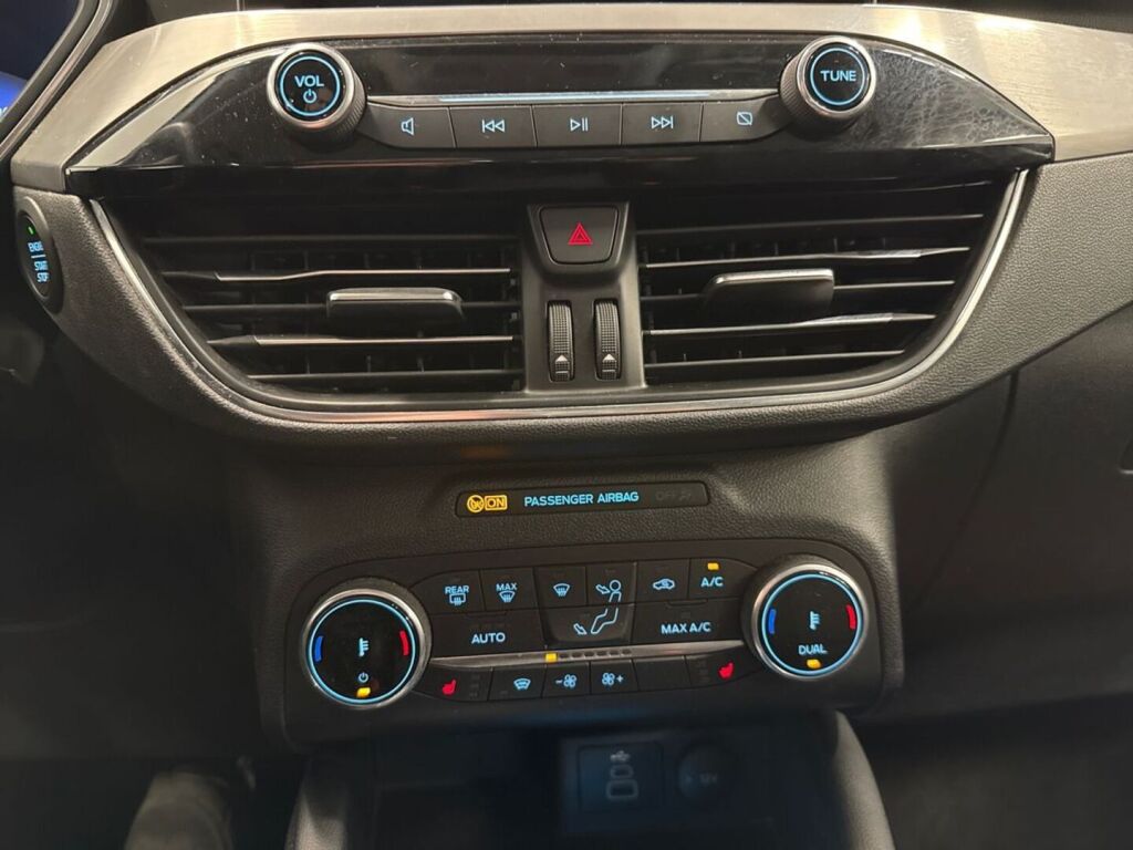 Ford Kuga 2023 Valkoinen