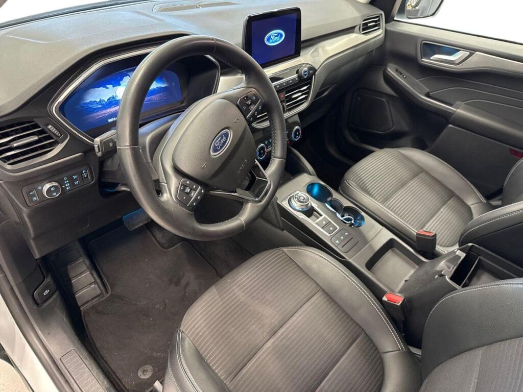 Ford Kuga 2023 Valkoinen