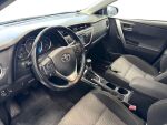 Toyota Auris 2015 Musta
