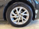 Toyota Auris 2015 Musta