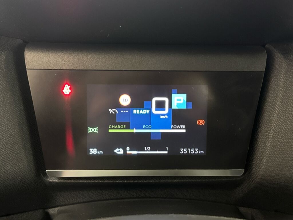 Citroen C4 2022 Valkoinen