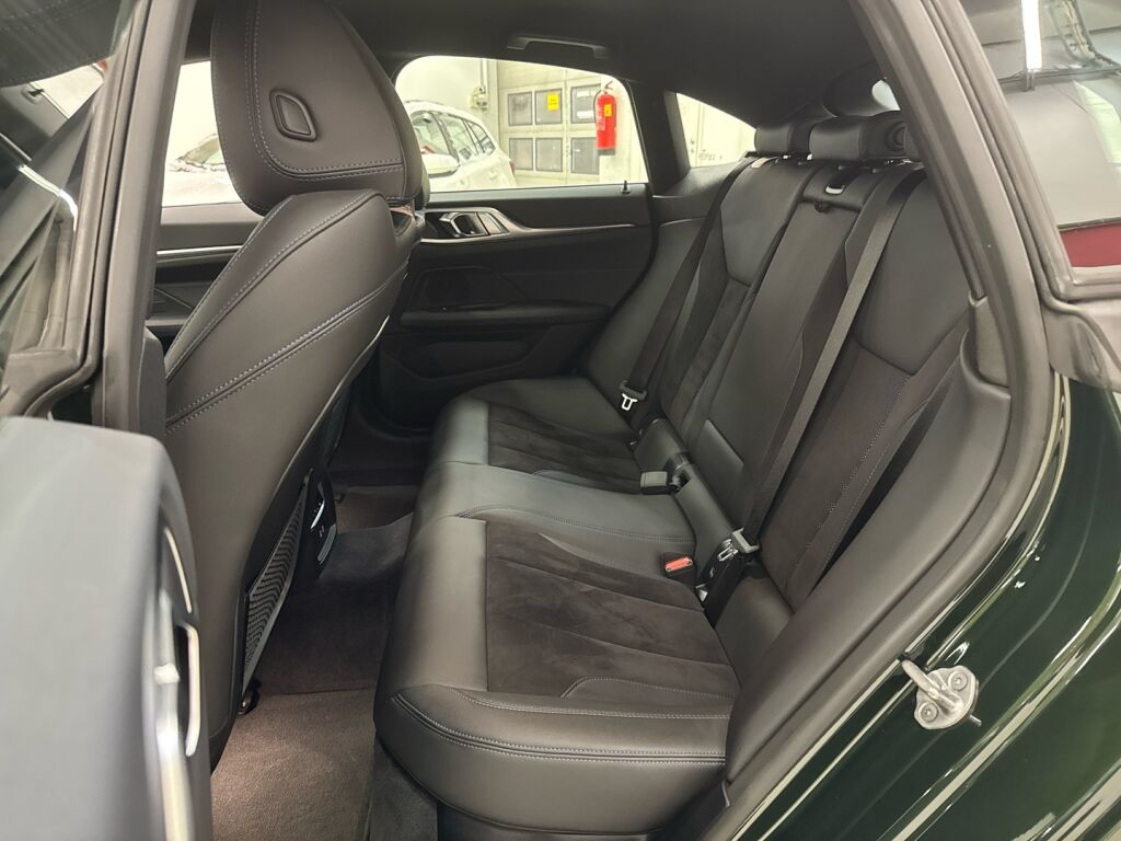 BMW I4 M50 2023 Vihreä