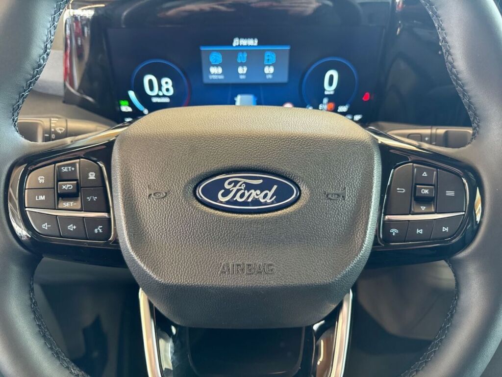 Ford Transit Custom 2026 Musta