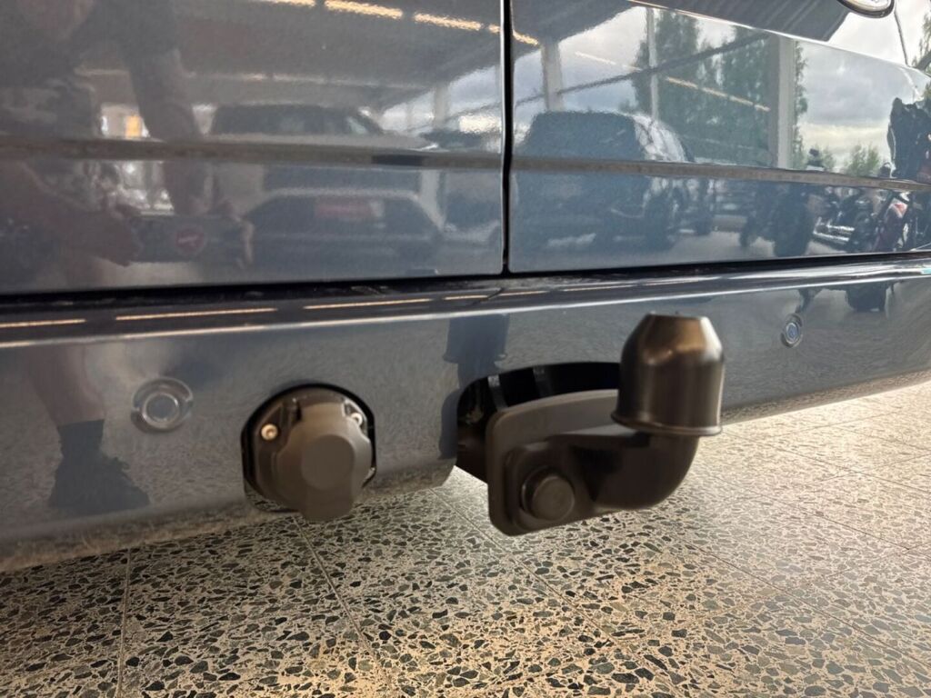 Ford Transit Custom 2026 Chrome Blue
