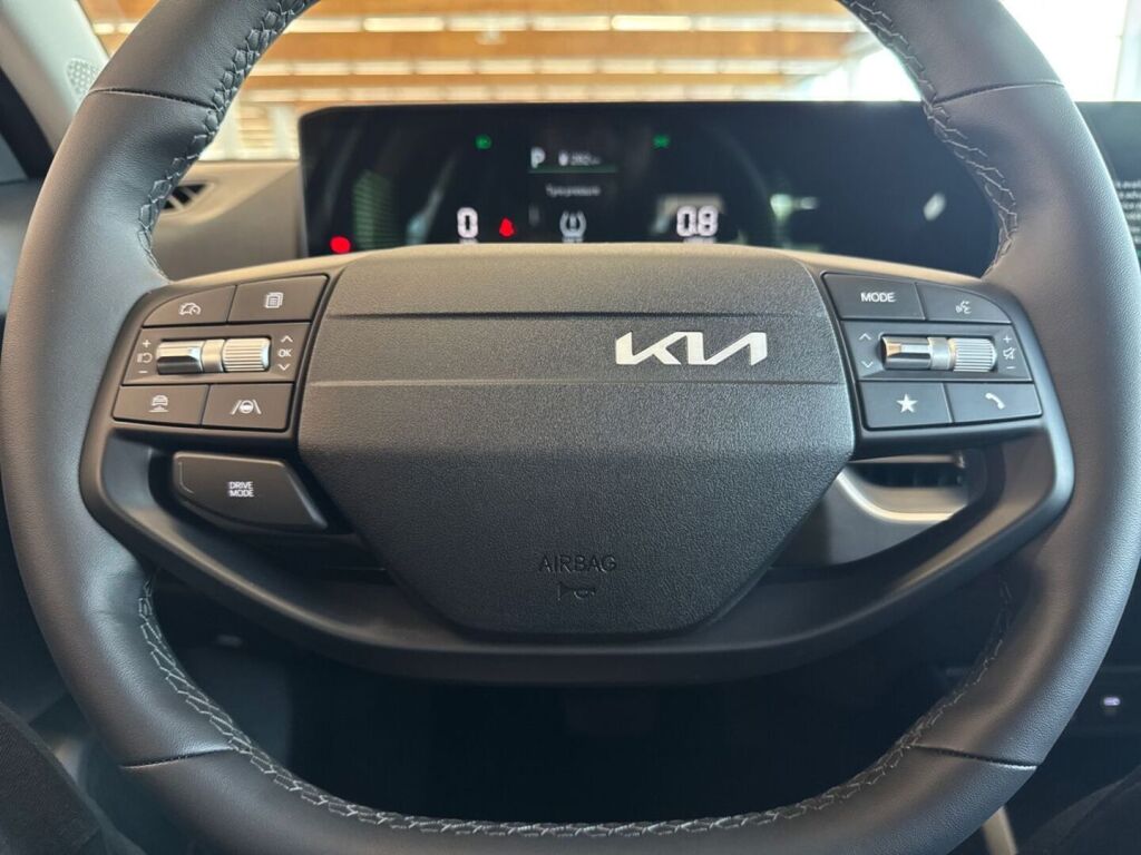 Kia K4 2026 Valkoinen