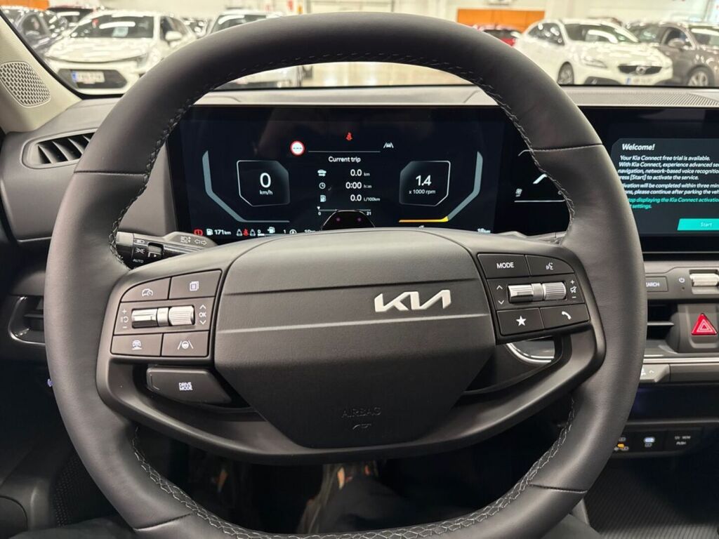 Kia K4 2026 Punainen
