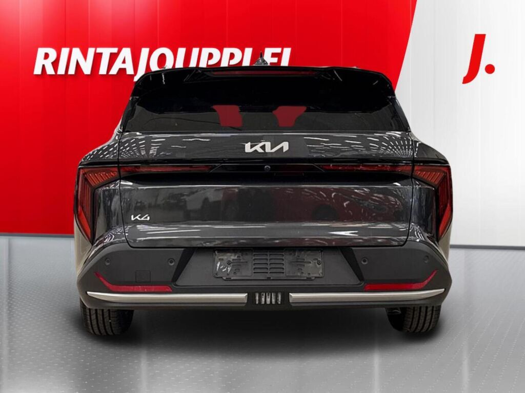 Kia K4 2026 Harmaa