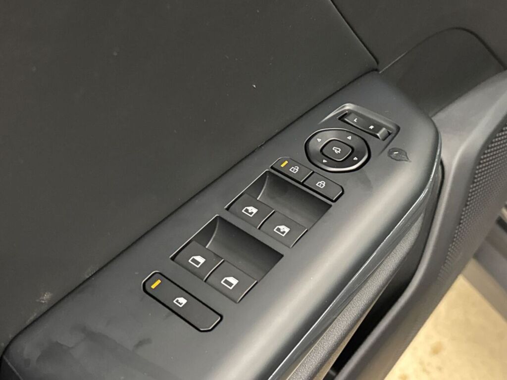 Kia K4 2026 Harmaa