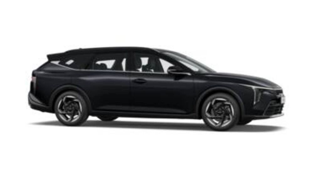 Kia K4 2026 Musta