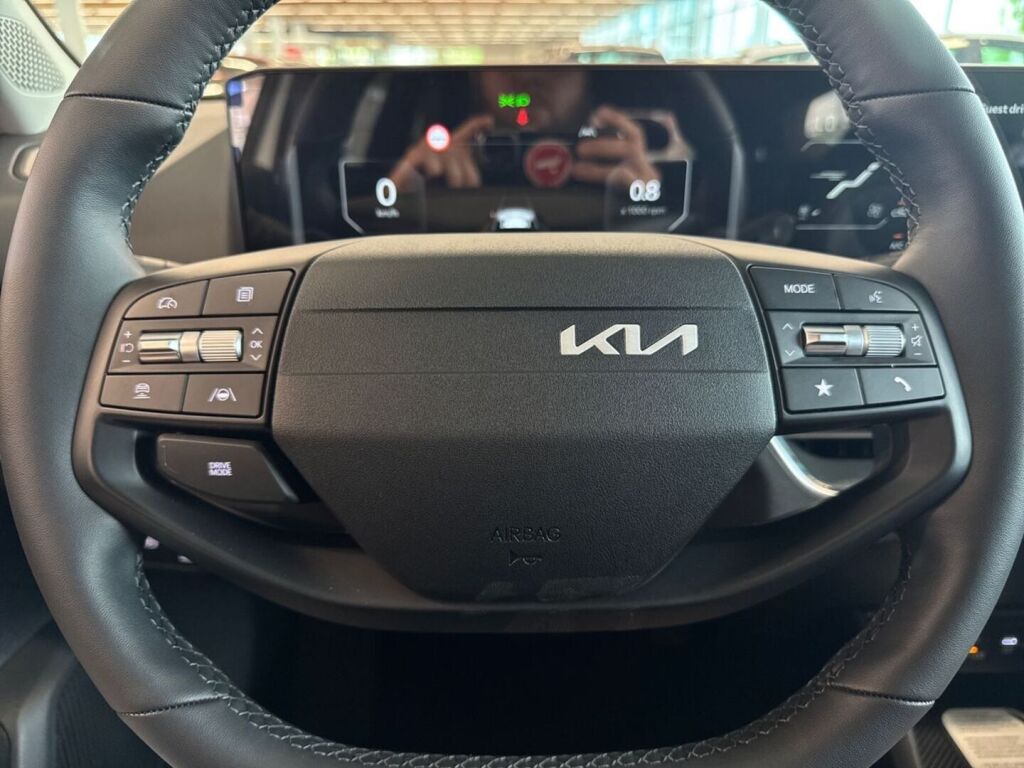 Kia K4 2026 Valkoinen