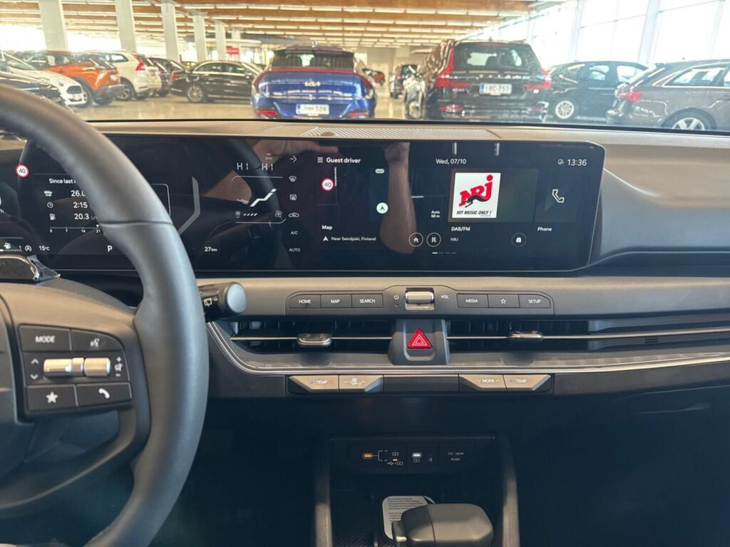 Kia K4 2026 Harmaa