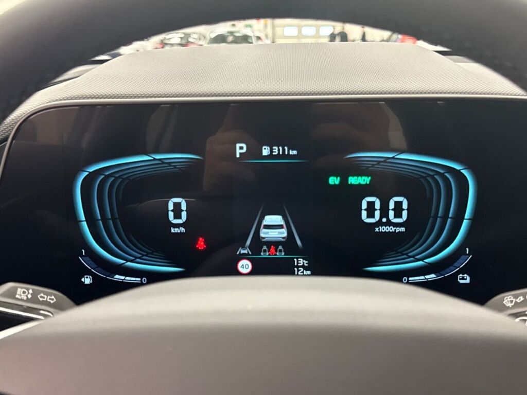 Kia Niro 2026 Valkoinen