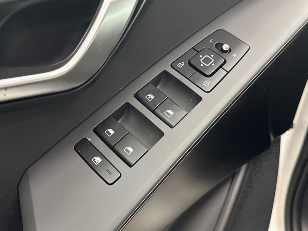 Kia Niro 2026 Valkoinen