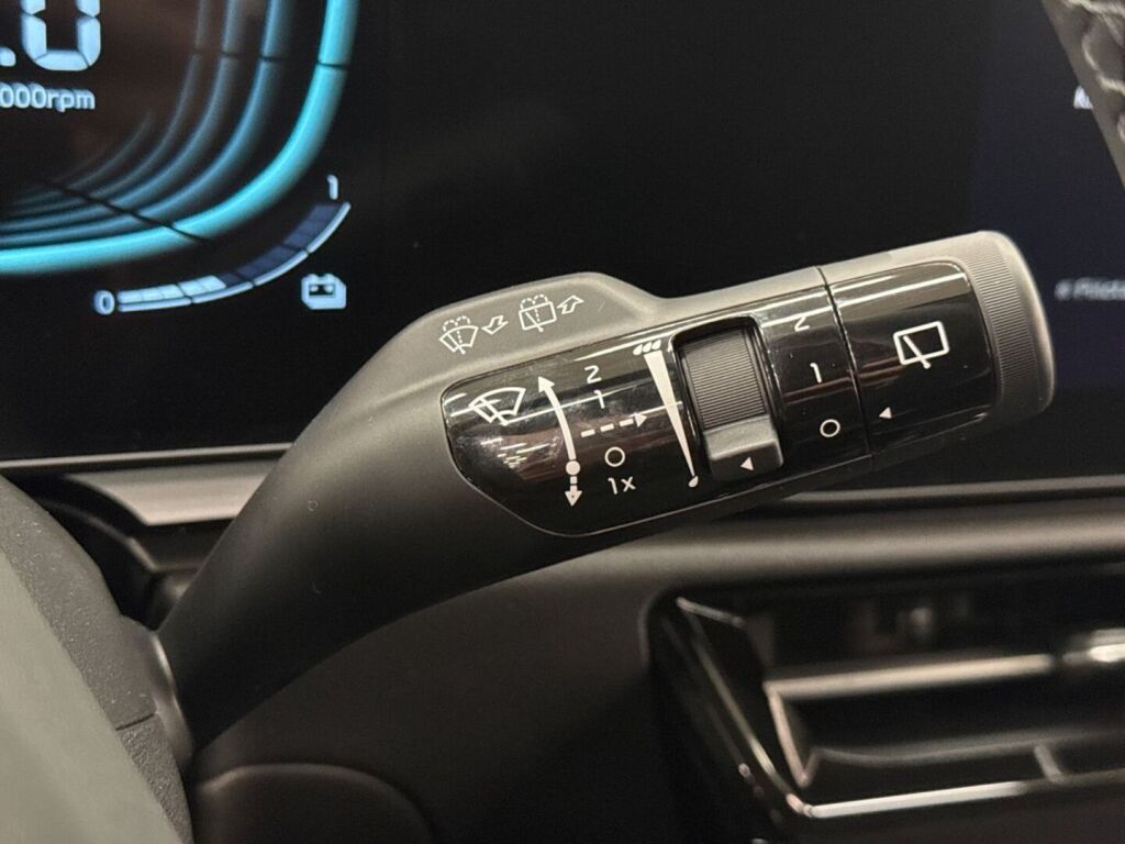 Kia Niro 2026 Valkoinen