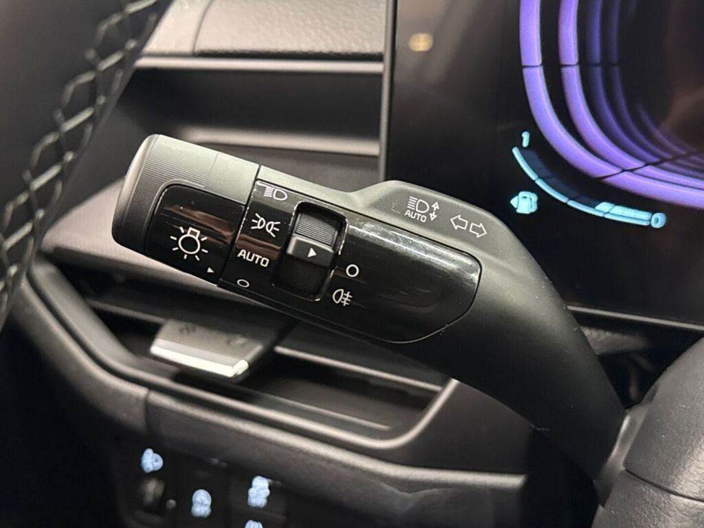 Kia Stonic 2026 Valkoinen