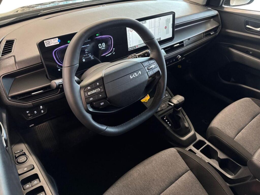 Kia Stonic 2026 Musta